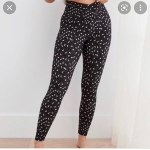 CHILL PLAY MOVE 3/4 leggings